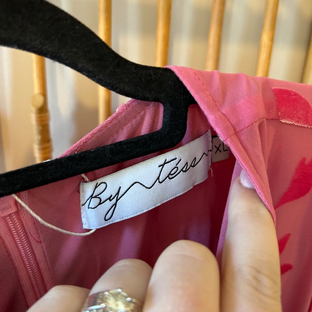 ByTess Collection Ada Dress - Picture 5 of 5
